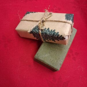 jõulune veiserasvaseep männiokka ja klorellaga