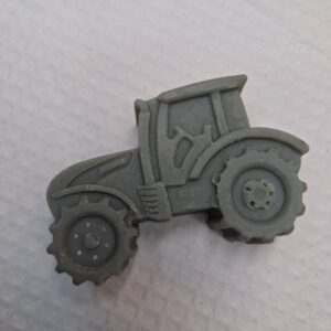 traktor savi ja sidrunheinaga